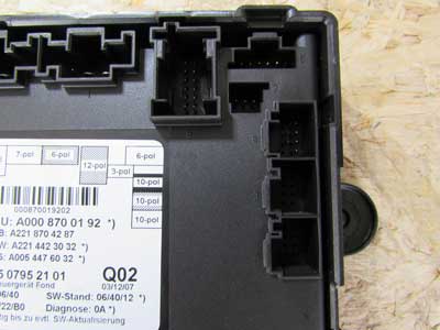 Mercedes Rear Door Control Module, Left or Right A0008700192 07-13 W221 S550 S Class3